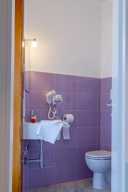 B&B Rosemary Rooms Рим Экстерьер фото